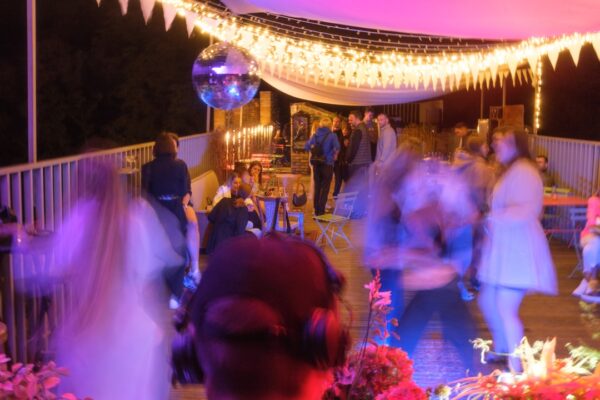 Photo wedding afterparty