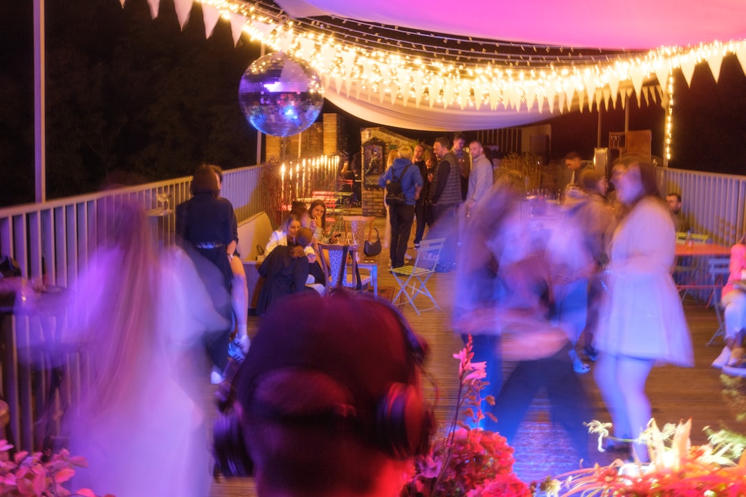 Photo wedding afterparty