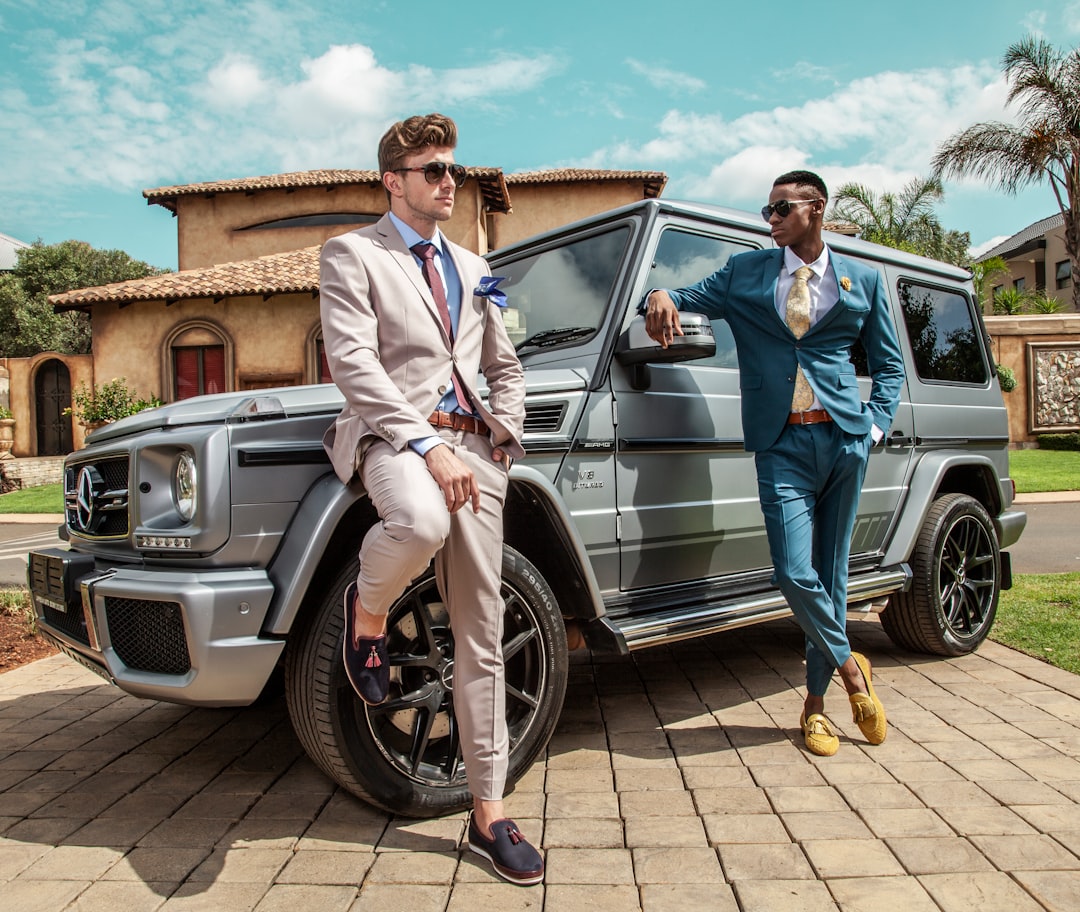 Photo trendy suits